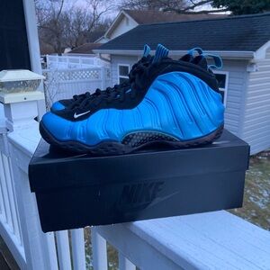 Nike Foamposite One PRM University Blue size 10 mens